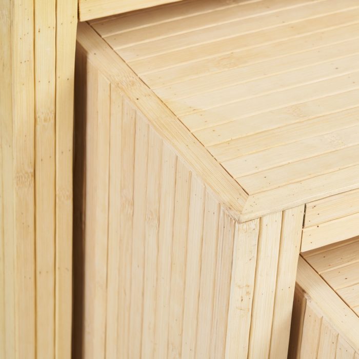 Set tre tavolini in legno naturale squadrati