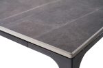 Tavolo moderno in pietraceramica grigio