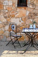 Tavolo tondo da giardino ceramiche azzurre
